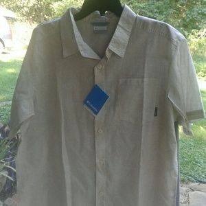 Columbia Men's Short Sleeve Shirt